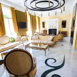 Boutique Ambiente ****+ Hotel